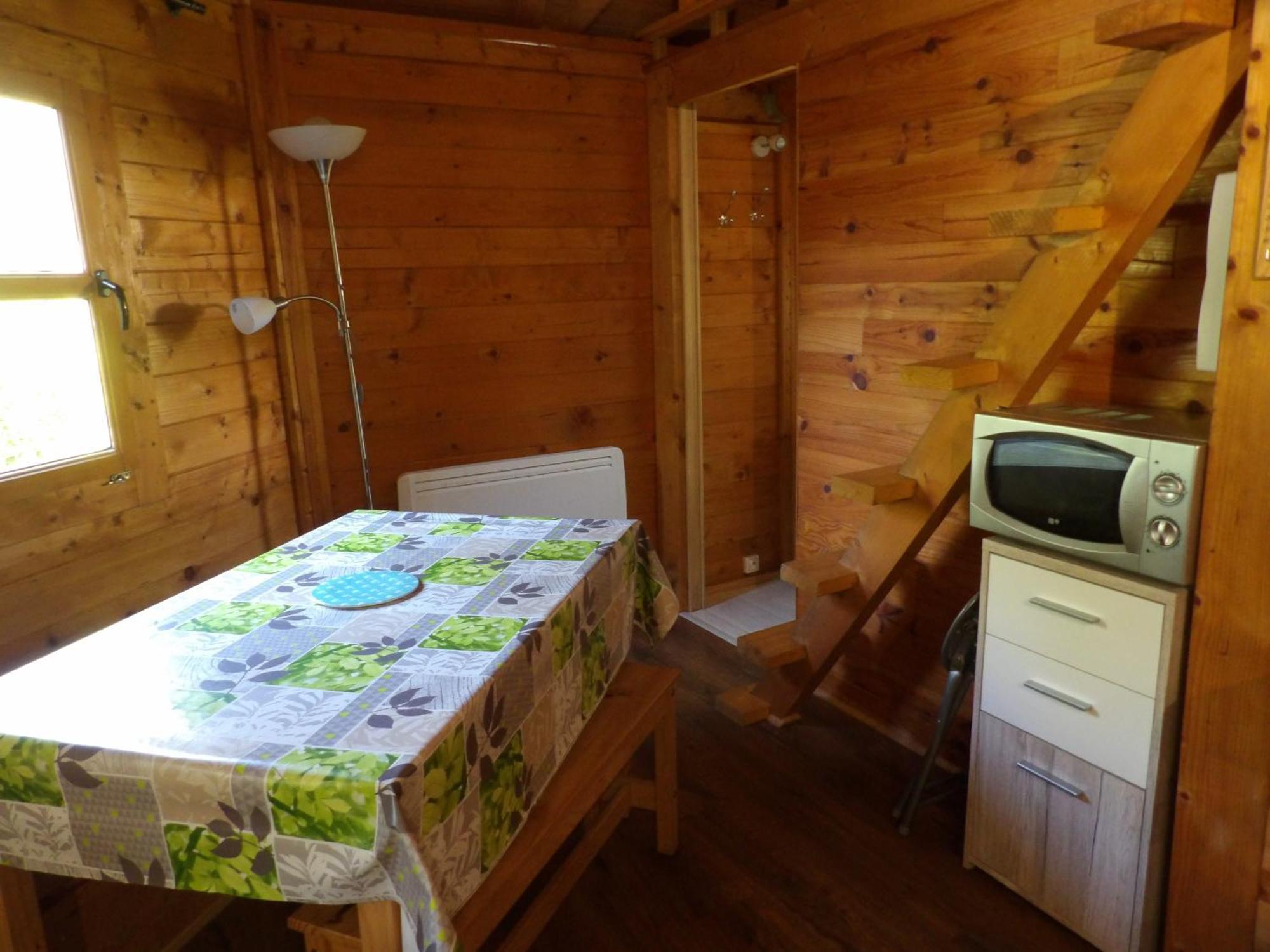 Camping Smile&Braudieres Mézières-sous-Lavardin Exterior foto